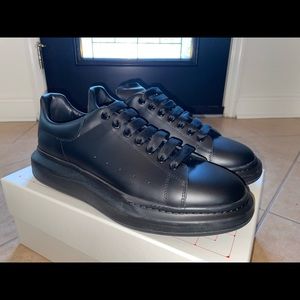Men’s Alexander McQueen Black Leather Sneaker